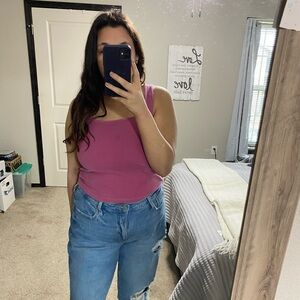 Old Navy Fuchsia Ribbed Tee